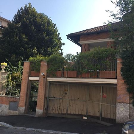 Appartamentino Autonomo Zona Gran Madre Di Dio Торино Екстериор снимка